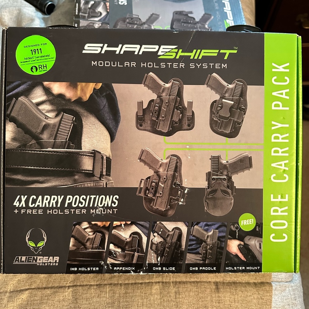 Like new in box Alien gear 4 position Modular Gun Holster.